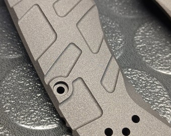 Benchmade 273 Mini Adamas Titanium Scales - Tungsten
