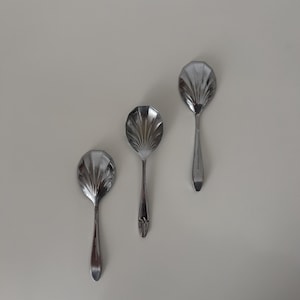 Art Deco Shell Teaspoons: Vintage Silver Clam Shell Flatware, Set of 3