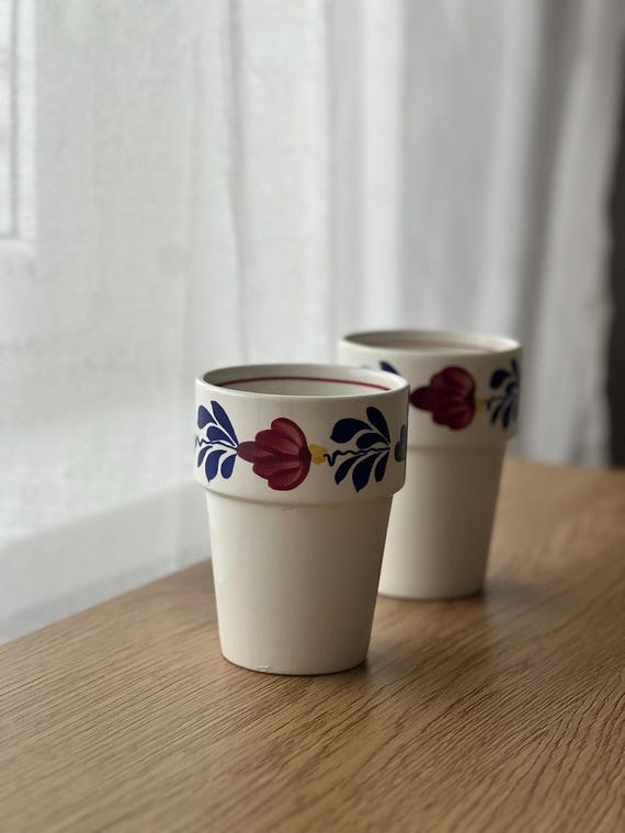 BOCH Belgium La Louvière Hand-Painted Cup Set