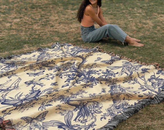 Blue "French Toile de Jouy" Woven Throw Blanket