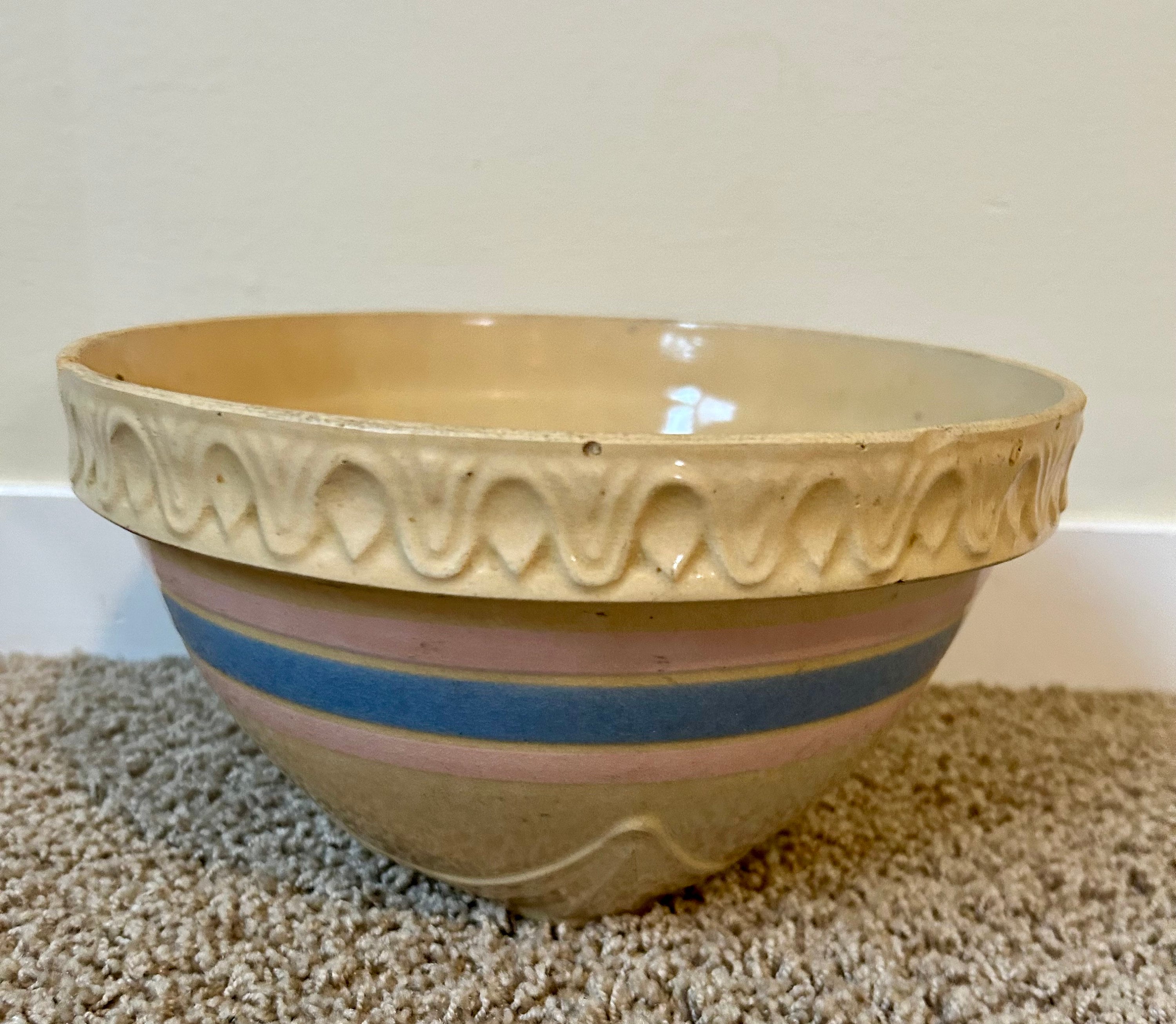 Vintage Green Mccoy Mixing Bowl - Etsy Vintage Green Mccoy Mixing Bowl - Etsy