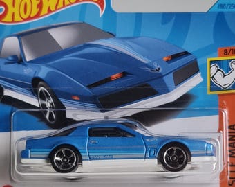 Hot Wheels 84 Pontiac Firebird Trans Am Muscle Mania 8/10 Niebieski samochód odlewany 1:64 Nowy