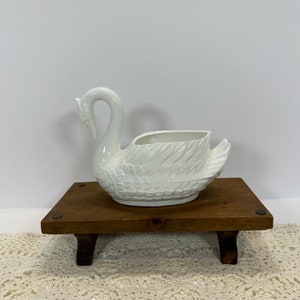 Vintage Italian White Swan Candy Dish, Porcelain Trinket dish or decorative bowl 7" in wide X 6" Tall