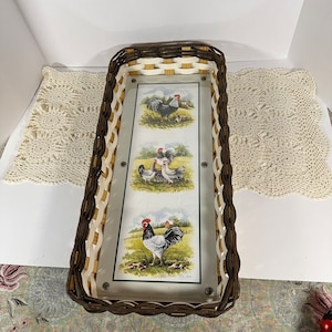 Vintage wooden weave Tray Wall Hanging with glass bottom pictures of Roosters/Chickens farm scenes from Peggy Hatch Sibley 1998