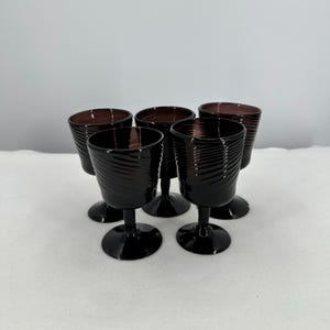 Vintage Set of 5, Wine Glasses, Goblets, Empoli Italian Amethyst Ruby Red Glass Glassware | Red Table Decor, Aperitif Cordial Swirl Stemware