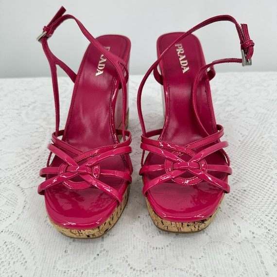 Vintage, PRADA Pink Patent Leather Straps Slide Wedges Slingback Sandals 90s, Y2K Vintage Designer Heels Made in Italy size 37.5 (US 7)