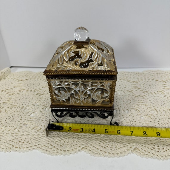 Vintage Wooden like (resin) Trinket/Jewely box, w… - image 10