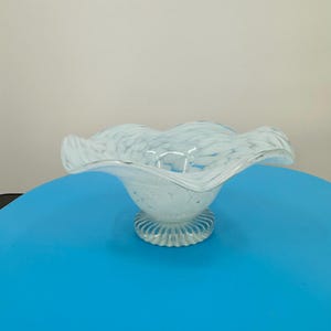 Vintage Cloud White Bubble hand blown Glass pedestal bowl with ruffled edges; six Petal/Ruffle Pedestal Dish Bowl/Candy 3.5&quot; in Tall