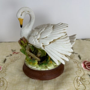 Vintage Swan Sculpture Figurine Statue of Goose Geese Bird ceramic decor farm animals&#39; collectibles w/wooden base