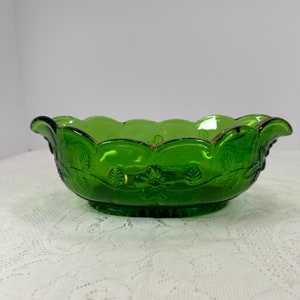 Antique, Early American, Pressed Glass, Fruit Bowl/Berry Bowl, United States Glass Company, U S Glass Paneled Dogwood 1915