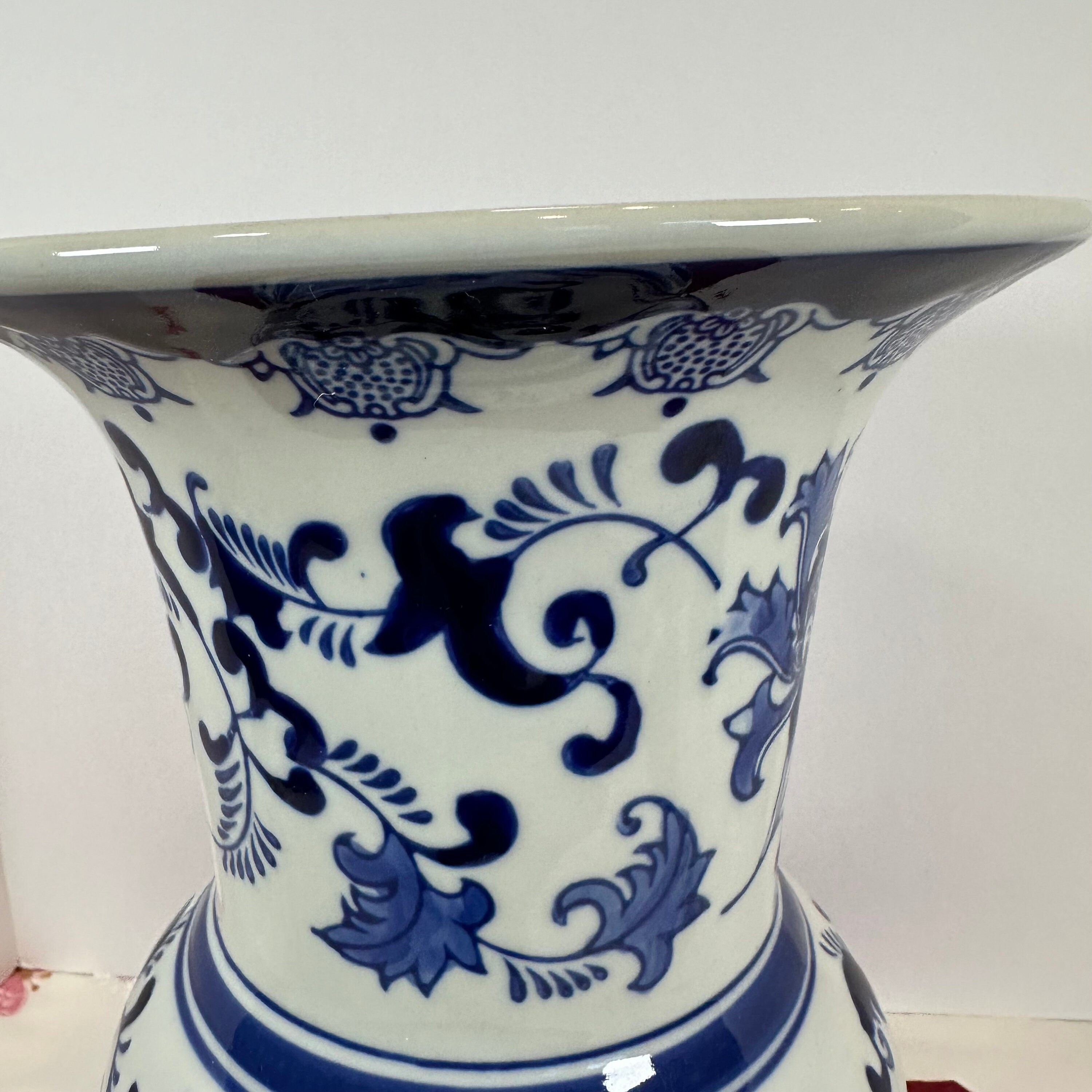 Three Hands Corp.、アジアンブルーとホワイトスタイルの大型磁器14