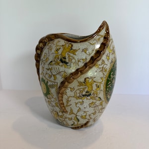 Chinese China 10&quot;in Vase Green Mustard Yellow Hair Braid Cupid Angel Vines Crackled glazing