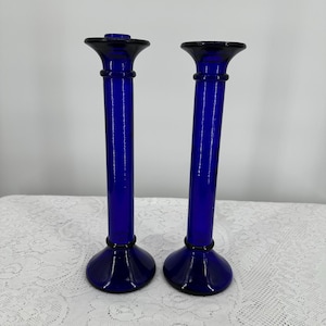 Vintage, Set mit zwei Vintage Kerzenhaltern aus mundgeblasenem Glas Kobalt Blau, Glas Colbalt Blau, handgefertigt 12 &quot;
