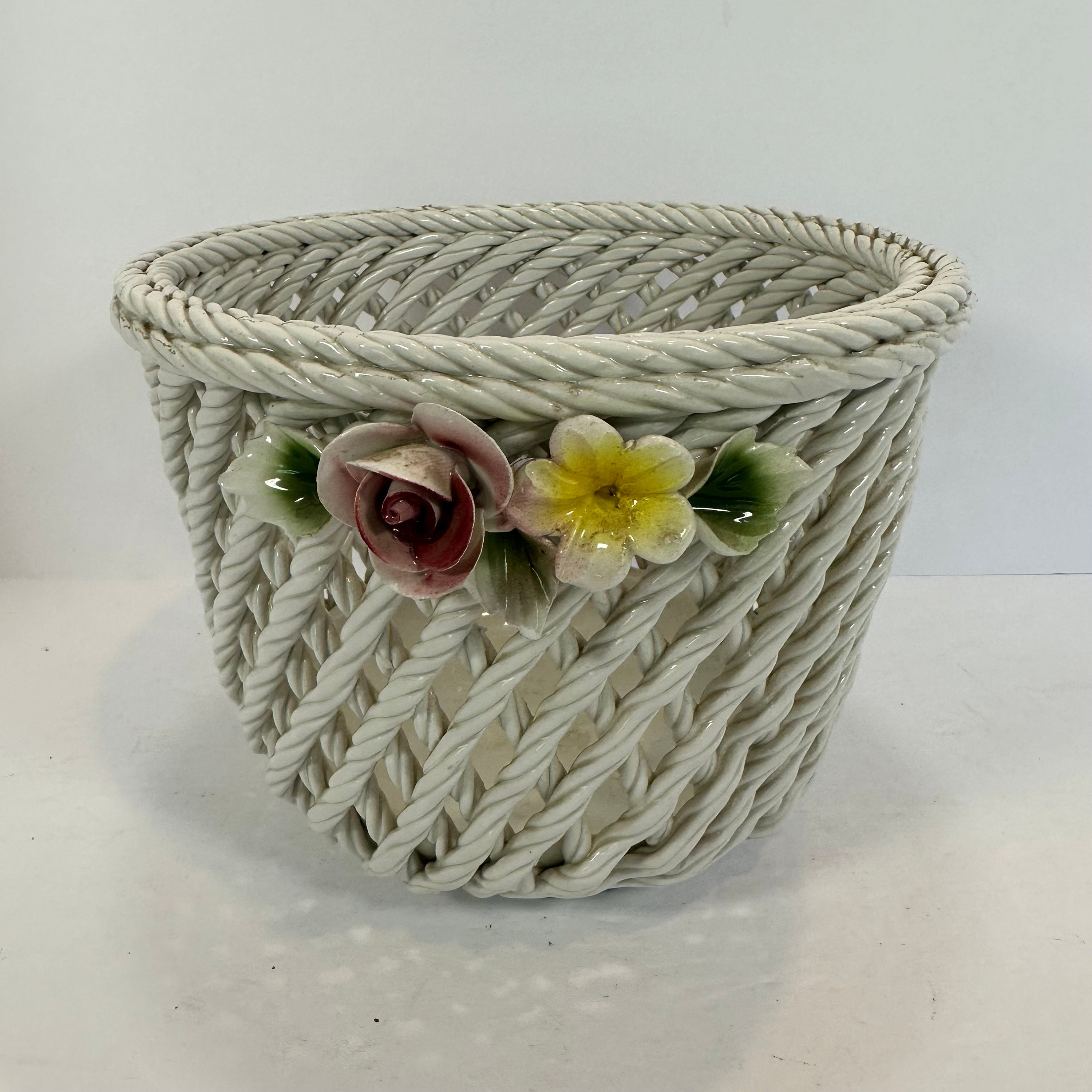 イタリア製陶器編みバスケット ヴィンテージ イタリア製 陶器 編み込み バスケット ウィーブ カシュ