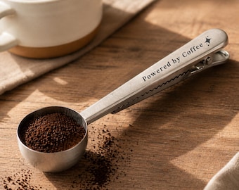 Personalised Coffee Scoop and Clip – Engraved Coffee Measuring Spoon Gift for Coffee Lovers