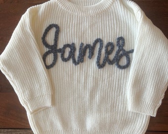 Pull pour bébé personnalisé brodé à la main avec nom, cadeau personnalisé