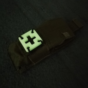 Glow-in-the-Dark Medic Patch 30x30mm