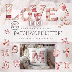 Op de afbeelding: Een verzameling patchwork letters en cijfers in roze en crèmetinten. Het woord "LOVE" is in grote letters gespeld en het nummer "140" wordt weergegeven. De afbeelding bevat ook een kussen met de letter "M". De tekst "PATCHWORK LETTERS" is zichtbaar.
