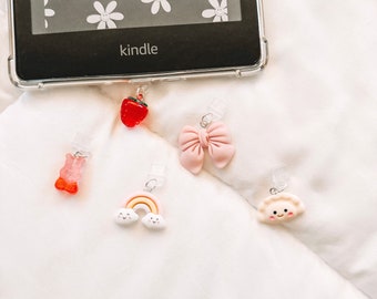 Kindle Charm, Handy Charm, Ipad Charm, USB C Charm, Bookish Merch, Kindle Zubehör, Telefon Zubehör, USB-C Stecker, Micro USB