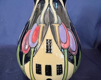 MOORCROFT THE HAMLET Vase 13.5cm. Kerry Goodwin design. Modern Moorcroft. Highly collectible and very sought after pottery. Pottery art.