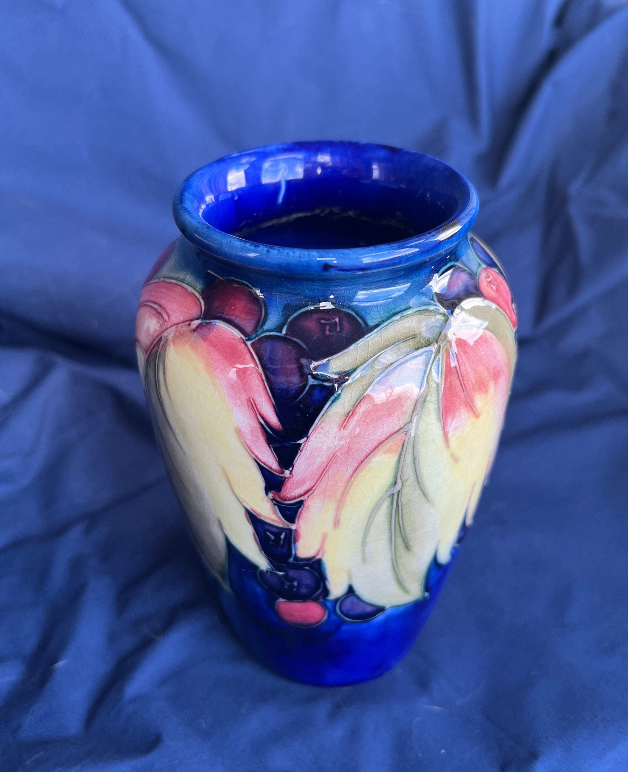 Wm MOORCROFT LEAF & BERRY Vase 16cm. William Moorcroft design 1928-1949 made. Collectible and v sought after. Iconic Moorcroft. Perfect gift