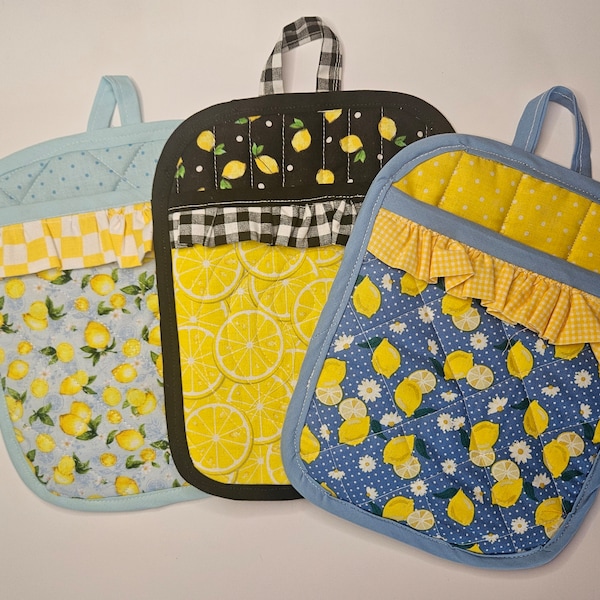 Lemon print handmade pot holder with pocket, quilted double insulated pocket pot holder