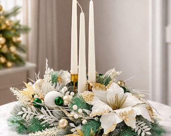 Handgemachter Weihnachtstischgesteck: Samtmagnolienkranz mit Kerzen