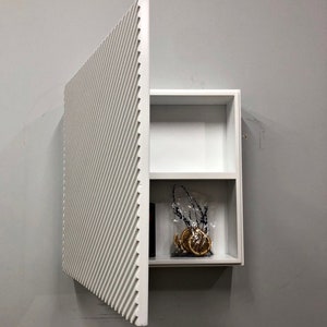 Floating Shelf Wooden Wall Decor / Wooden Wall Cabinet  / Medicine Cabinet / Bathroom Cabinet Wall Mounted / Minimalist Wooden Wall Decor