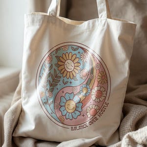 Boho Floral Yin Yang Tote Bag – Retro Hippie Flower Tote, Aesthetic Groovy Bag, Positive Vibes Tote, Balance Over Hustle, Eco Shopping Bag