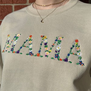 Embroidered Floral Mama Sweatshirt, Embroidered Mama Sweatshirt, Mom Birthday Gift, Mama Shirt, Mother's Day Gift, New Mom Gift,Gift for mom