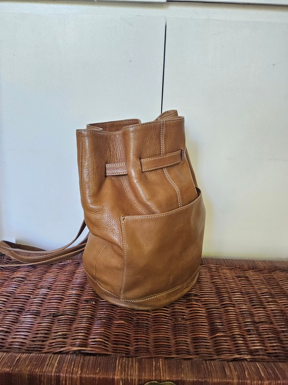 Brown Leather Bucket Bag Backpack - Saddle Leathe… - image 6