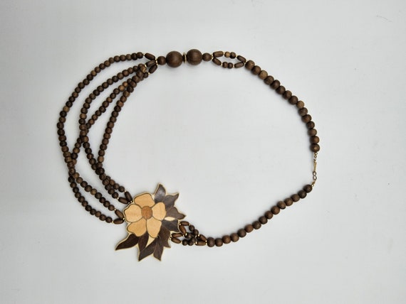 Boho Wood Beaded Floral Inlay Necklace - 1980s La… - image 4