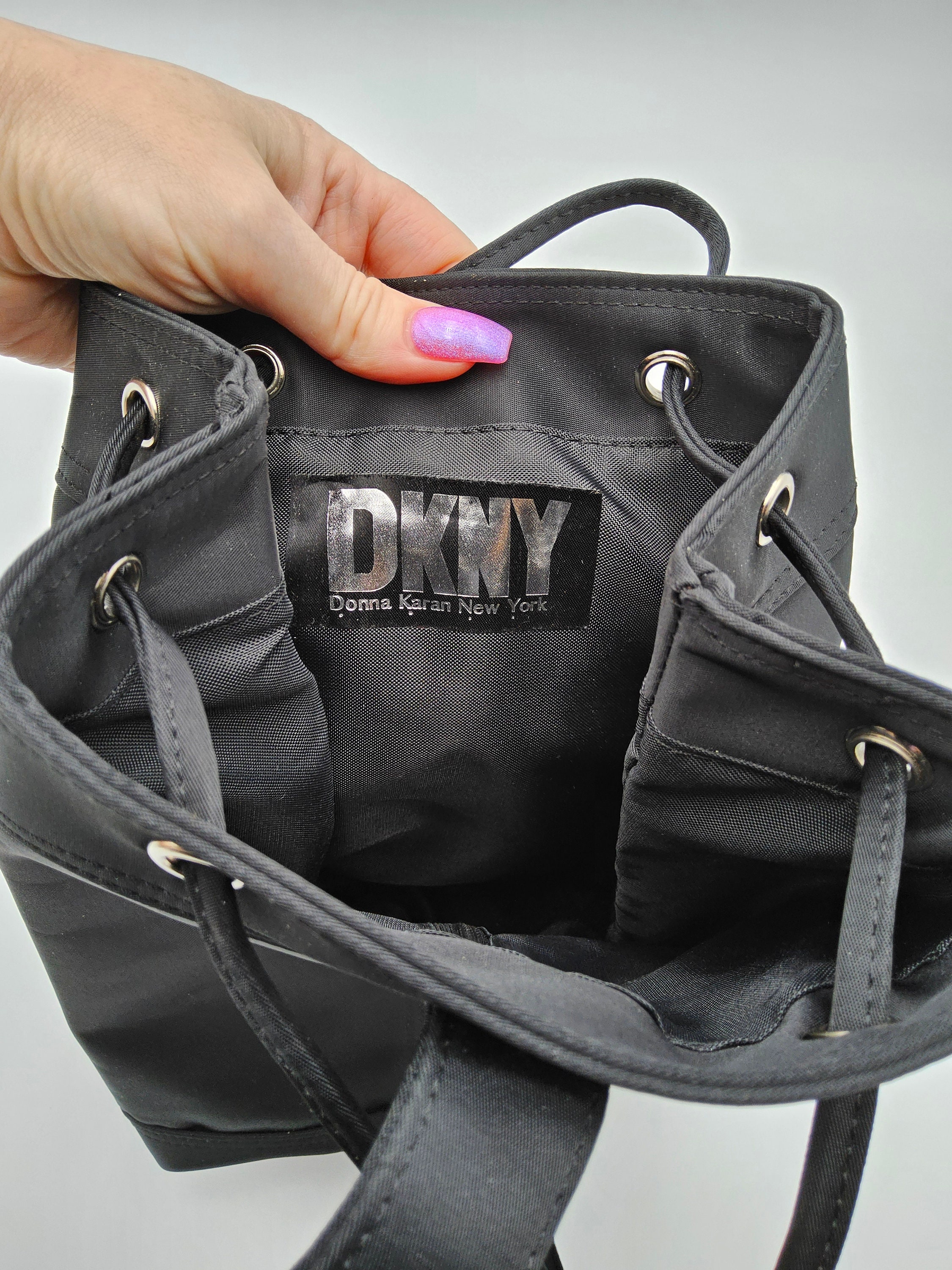 Dkny drawstring bag clearance