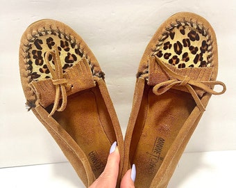 Vintage Minnetonka Moccasins Women’s size 8