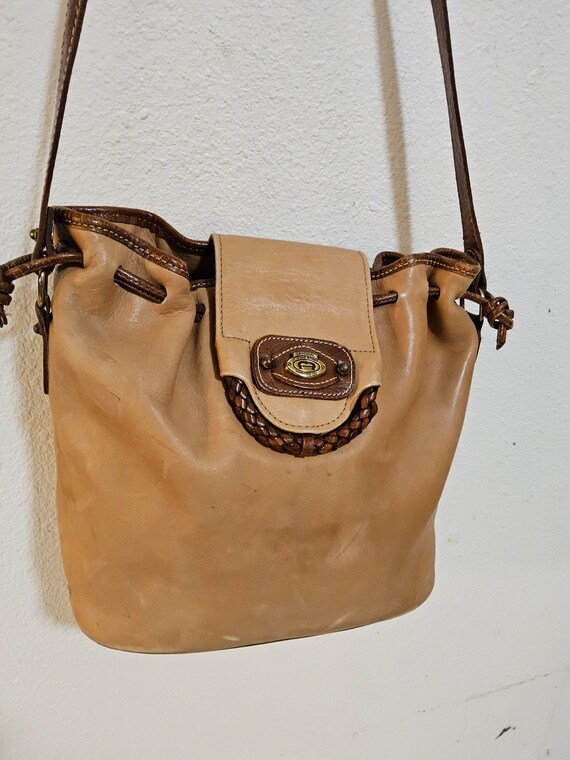 Vintage tan leather bucket bag - Ettiene Aigner l… - image 7