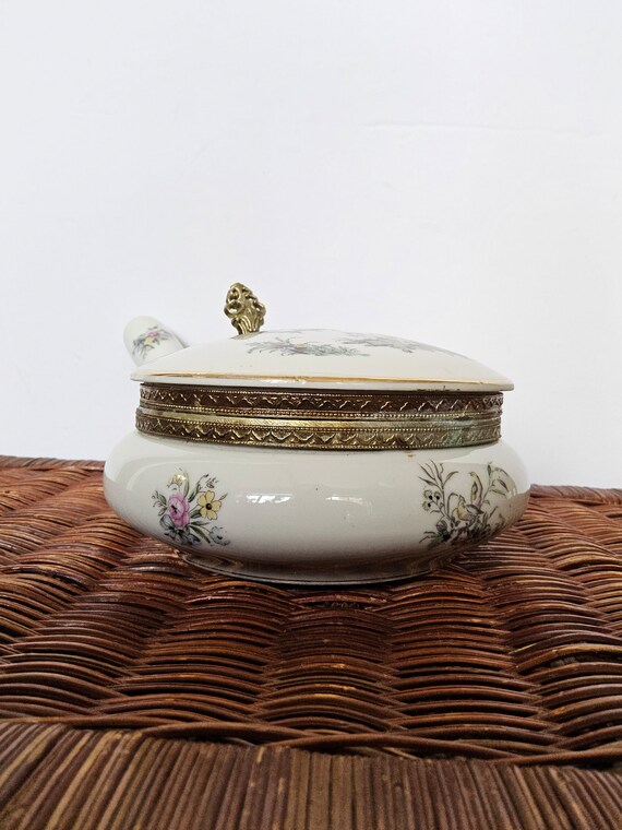 Porcelain Floral Jewelry Box - Trinket Box - Asia… - image 8