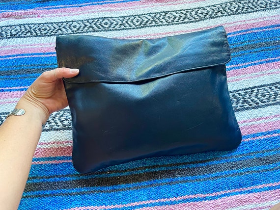 Vintage Large Navy Blue Clutch Bag -  Large Navy … - image 2