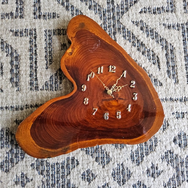 Vintage burlwood live edge wall clock - Wood slice wall hanging clock - Hand made wall clock - Raw wood wall hanging clock