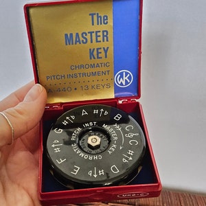 Best pitch pipe for singers outlet