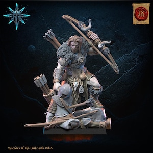Puede incluir: Una miniatura pintada de un guerrero con arco y flecha, atacando a un guerrero caído con una espada. La miniatura está pintada en tonos de marrón, gris y blanco. La miniatura es compatible con el juego "IX Age".