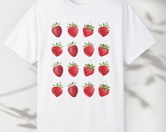 Jordgubbsmönstrad t-shirt: Komfortfärgad sommartröja