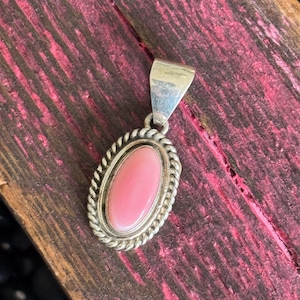 Pink Conch Pendant
