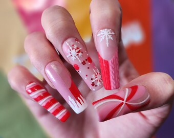 Winter Nails | Press-On Nails | Custom Nails | Christmas Nails | Matte Nails | White Nails | Sweater Nails