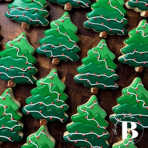 Snowy Tree Cookie Cutter