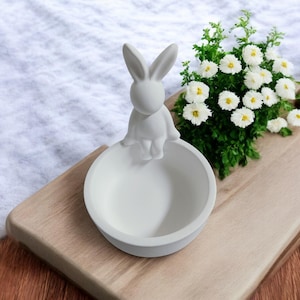 Decorazione pasquale fatta a mano – ciotola con un simpatico coniglietto in Raysin | Ciotola coniglietto pasquale in gesso | Decorazione da tavola pasquale