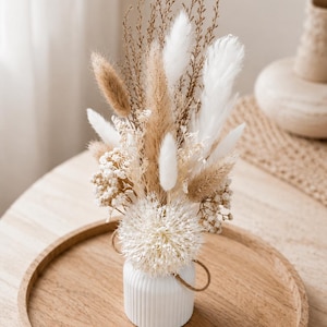 Trockenblumenstrauß mit Vase | Bohostrauß | Hochzeitsdekoration Tisch | kleiner Strauß beige weiß | Tischdeko