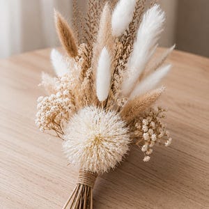 Trockenblumenstrauß mit Vase | Bohostrauß | Hochzeitsdekoration Tisch | kleiner Strauß beige weiß | Tischdeko