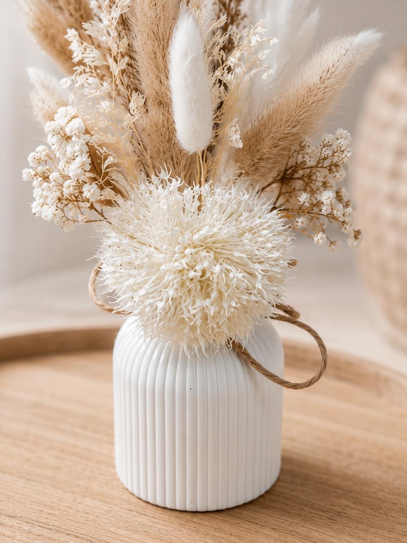 Trockenblumenstrauß mit Vase | Bohostrauß | Hochzeitsdekoration Tisch | kleiner Strauß beige weiß | Tischdeko
