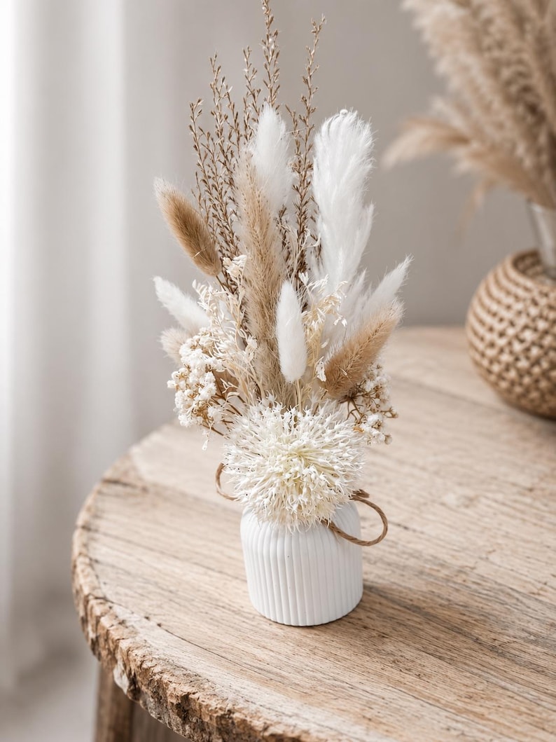 Trockenblumenstrauß mit Vase | Bohostrauß | Hochzeitsdekoration Tisch | kleiner Strauß beige weiß | Tischdeko