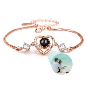 Heart Shape Projection Bracelets with Picture Inside | Custom Projection Bracelet | Memorial Mother&#39;s Father&#39;s Day Gift | Christmas Gift